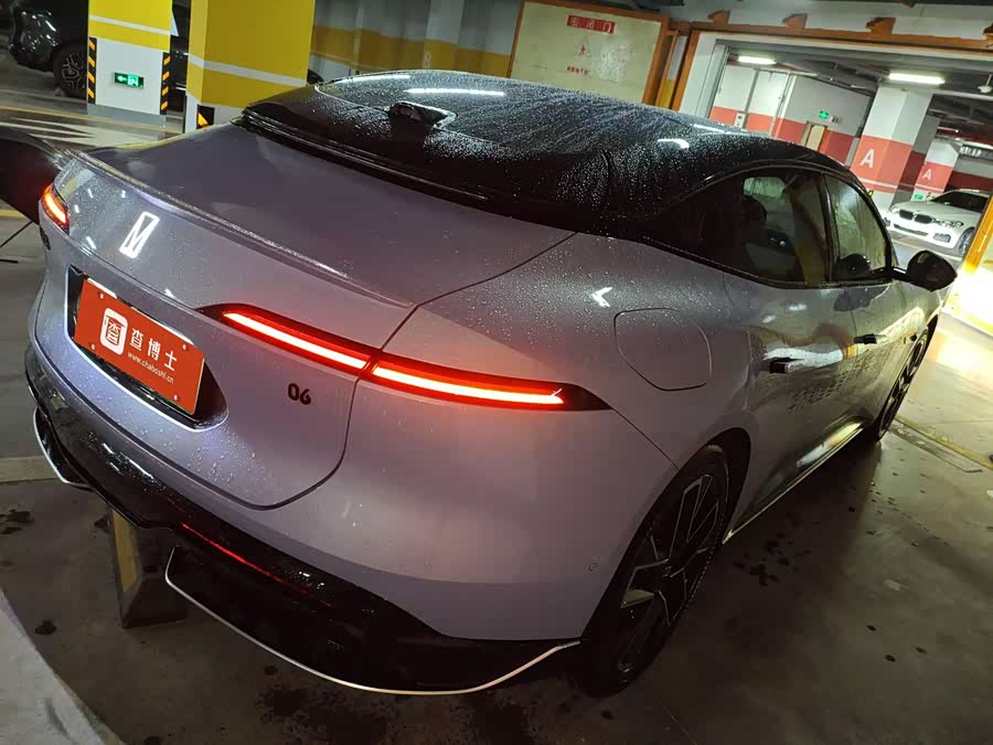 Avatr 06 2025 car image #5