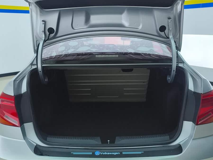 Jetta Jetta 2018 #5 Jetta Jetta 2018 car image #5