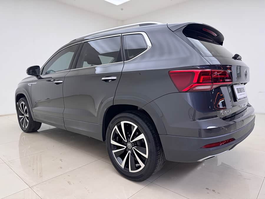 Volkswagen Tharu 2022 car image #5