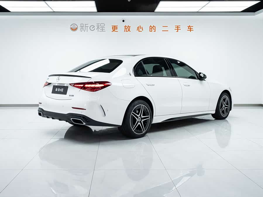 Mercedes-Benz C Class 2024 car image #5