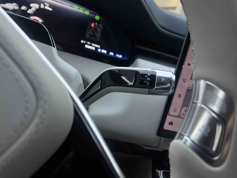 极氪 极氪9X 2026 汽车图片 #5