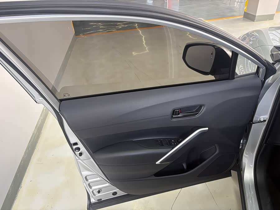 Toyota Frontlander 2025 car image #5