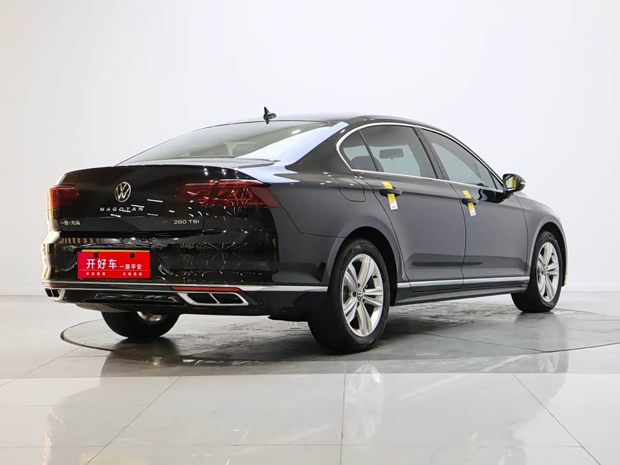 Volkswagen Magotan 2025 immagine di auto #5