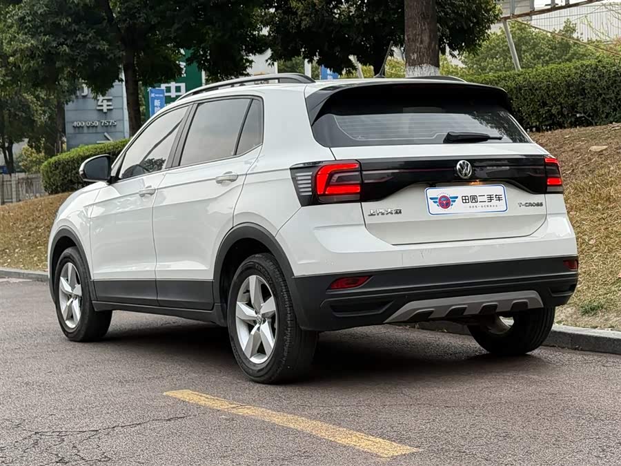 Volkswagen T-Cross 2021 car image #5