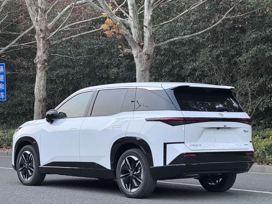 Toyota Bozhi 3X 2025 car image #5