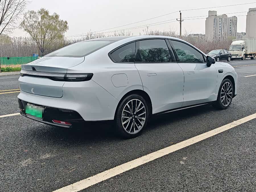 零跑汽车 零跑B01 2025 汽车图片 #5