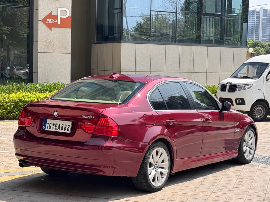 BMW 3 Series (Imported) 2012 immagine di auto #5