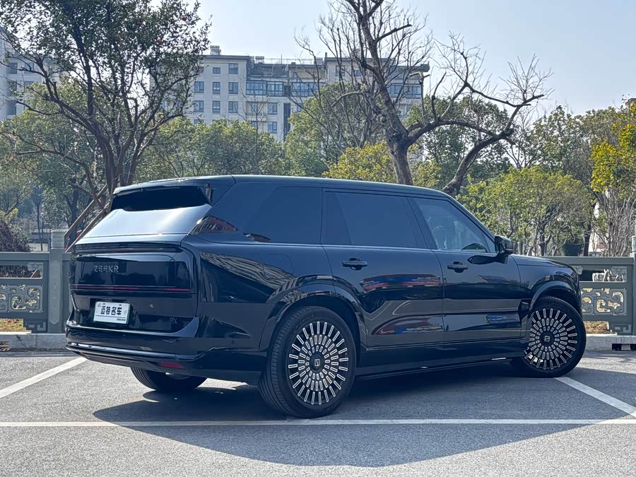 极氪 极氪9X 2025 汽车图片 #5