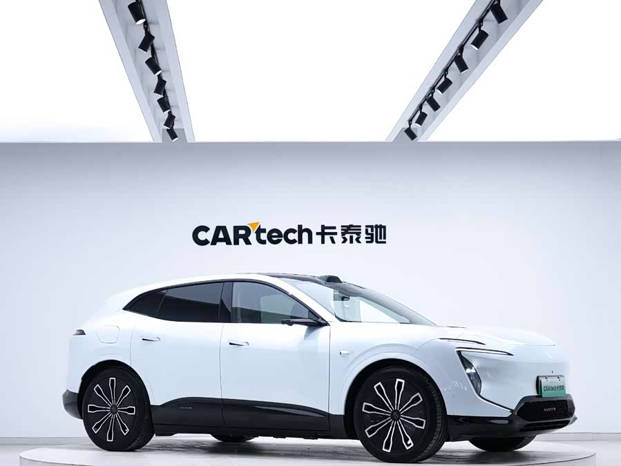 Avatr 07 2025 car image #5