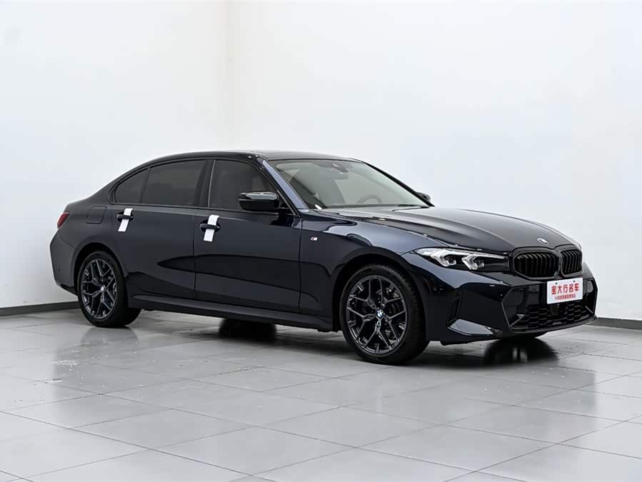 BMW 3 Series 2025 car image #5