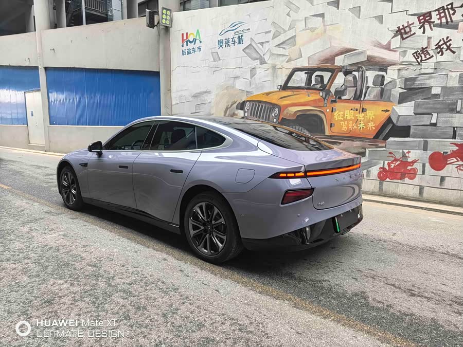 Xpeng P7 2023 صورة سيارة #5