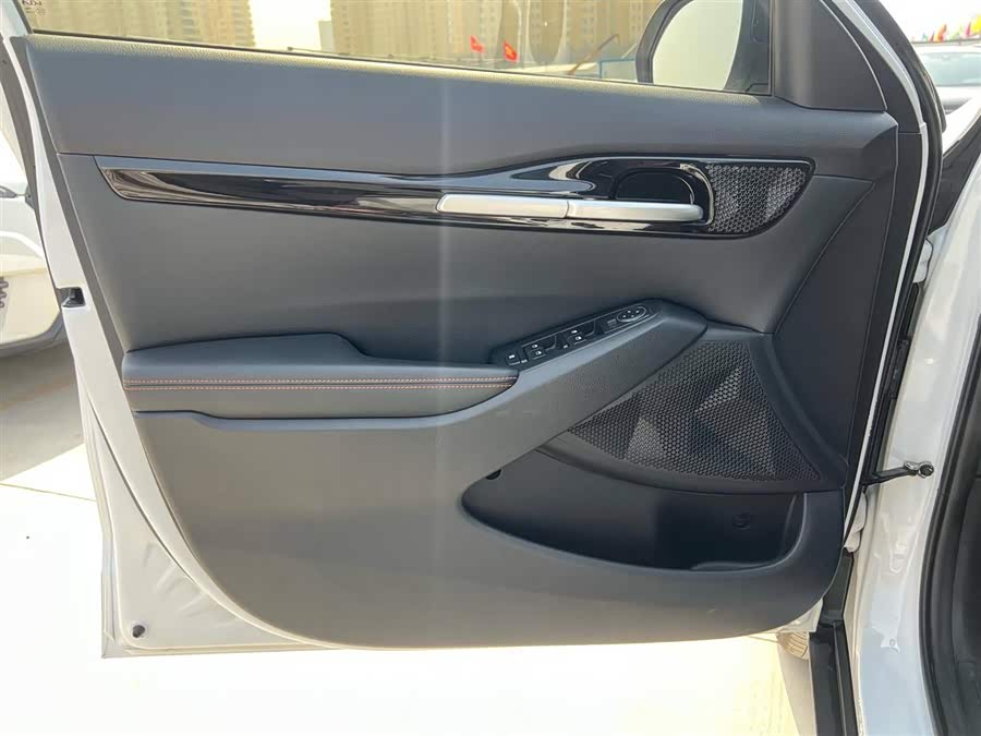 起亚 赛图斯 2023 汽车图片 #5