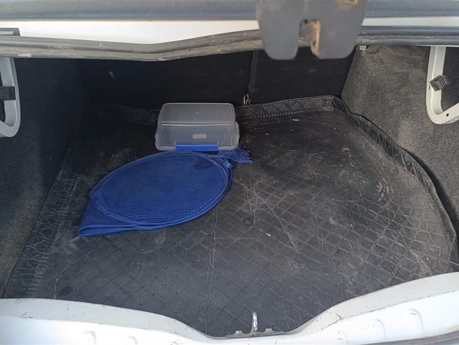 Citroen C-Elysée 2017 imagem de carro #5