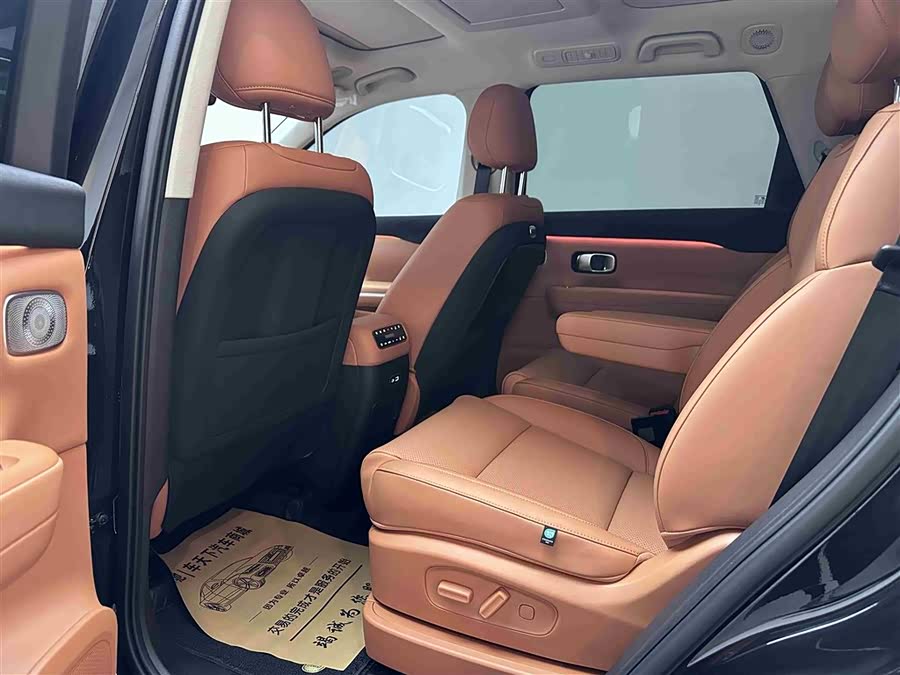 零跑汽车 零跑C16 2025 汽车图片 #5