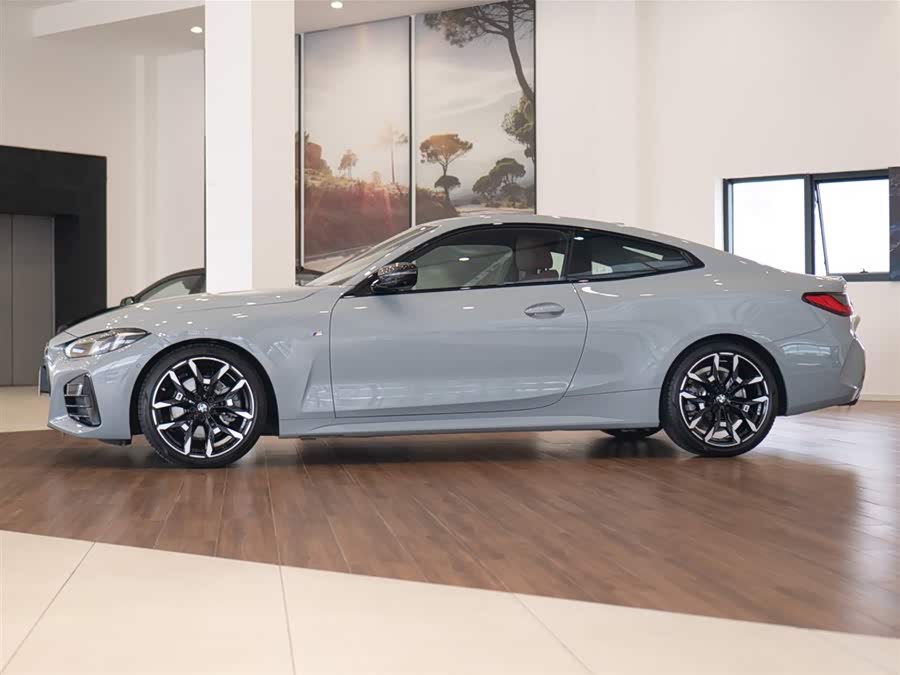 BMW 4 Series 2025 car image #5