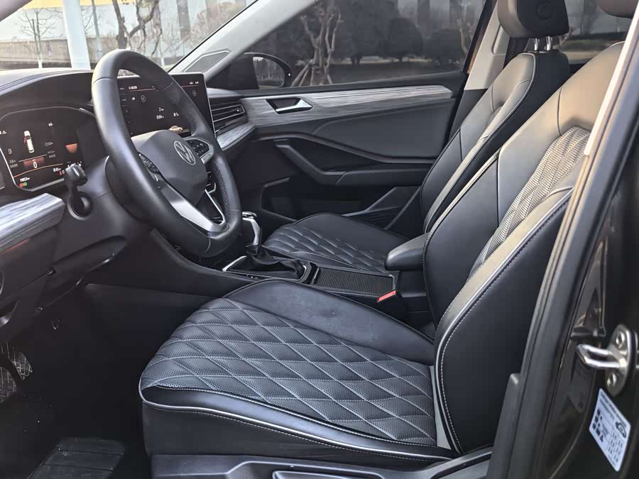 Volkswagen Sagitar 2023 car image #5