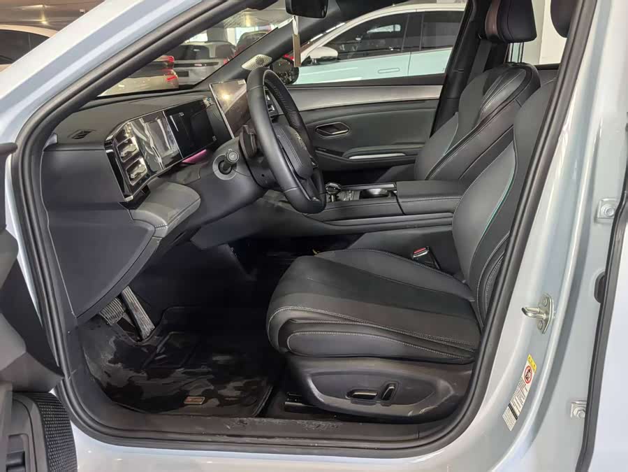 BYD Qin L 2025 car image #5