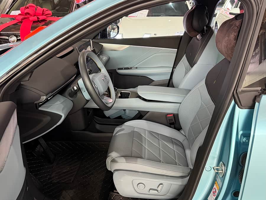 Deepal S05 2024 immagine di auto #5