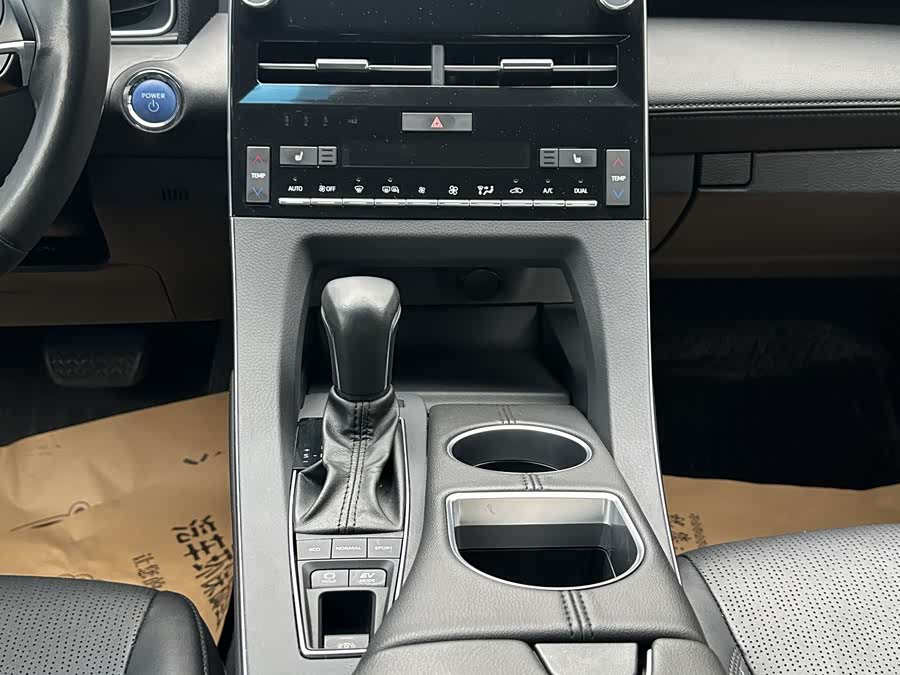 Toyota Avalon 2022 #5 Toyota Avalon 2022 car image #5