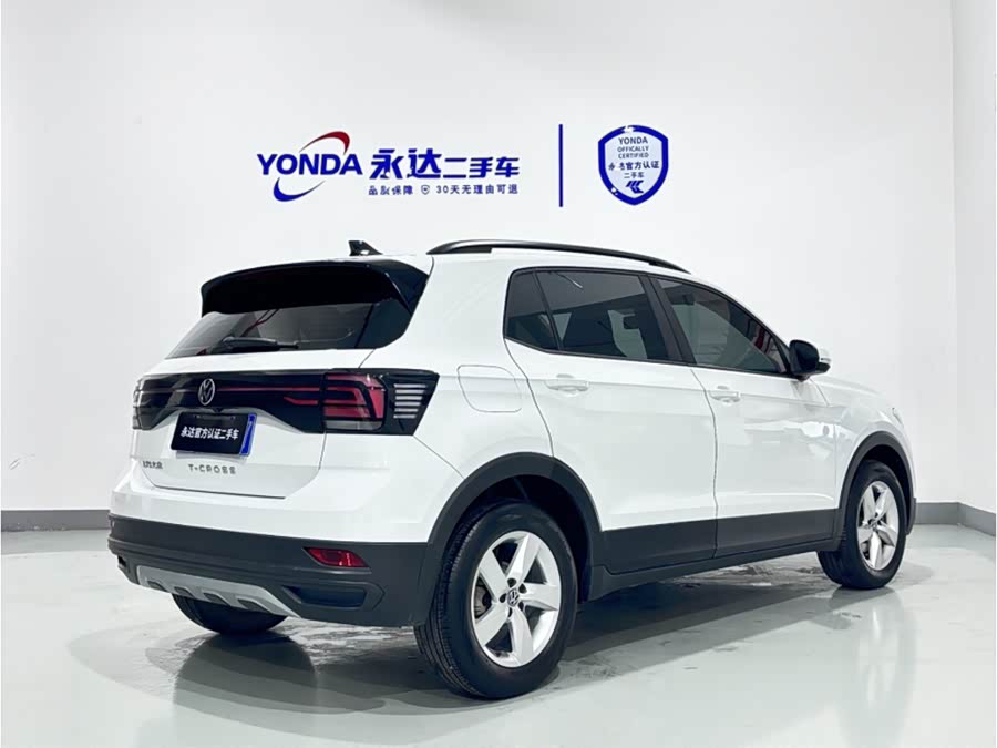 Volkswagen T-Cross 2023 car image #5