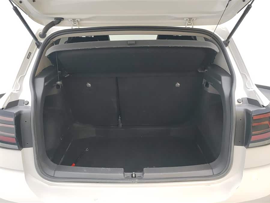 Volkswagen T-Cross 2020 #5 Volkswagen T-Cross 2020 car image #5