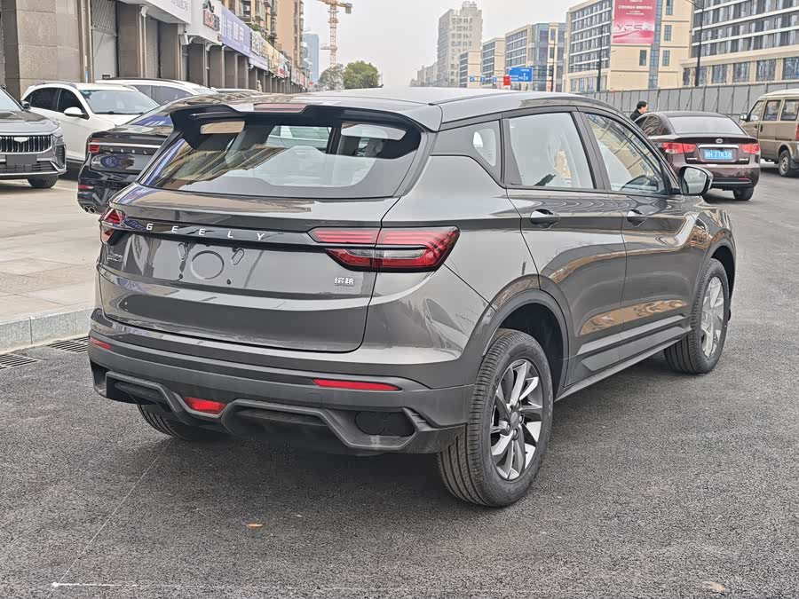 GEELY Coolray 2026 car image #5