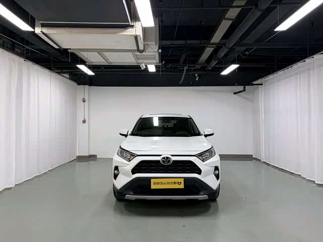 Toyota RAV4 2021 car image #5