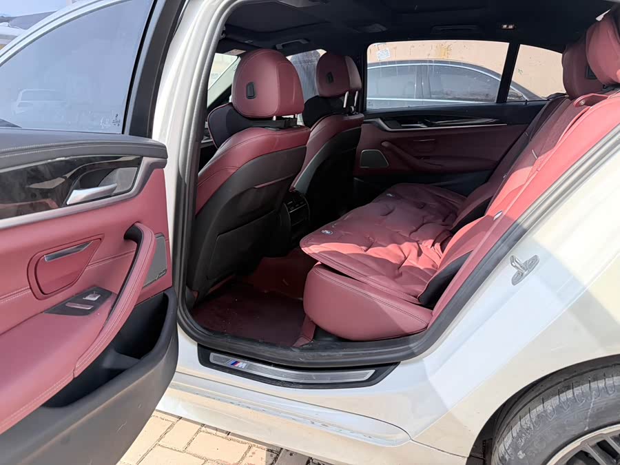 BMW 5 Series 2021 car image #5
