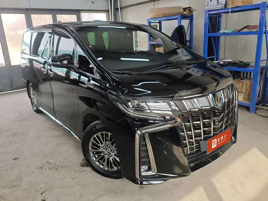 Toyota Alphard 2022 car image #5