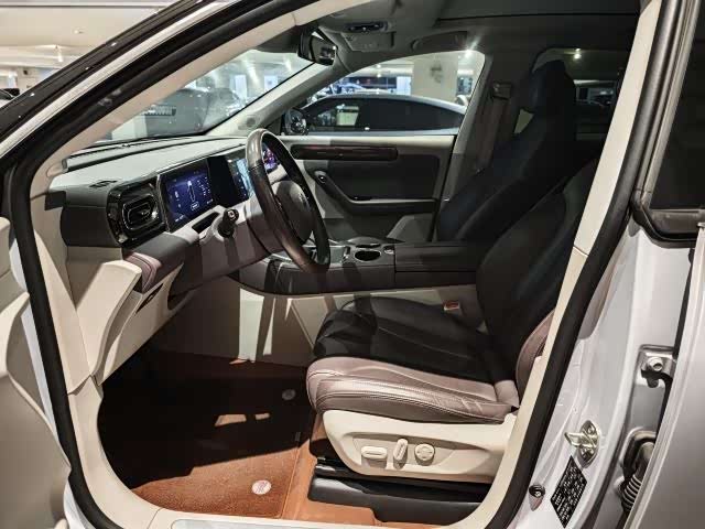 零跑汽车 零跑C11 2022 汽车图片 #5