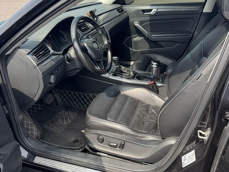 Volkswagen Passat 2017 صورة سيارة #5