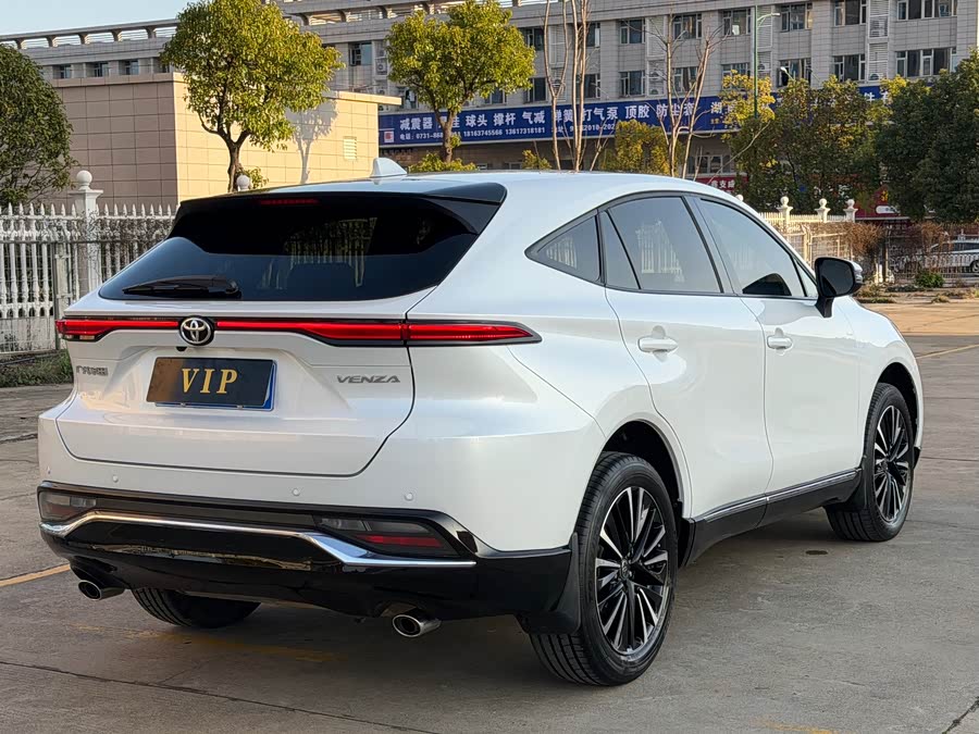 Toyota Venza 2022 car image #5