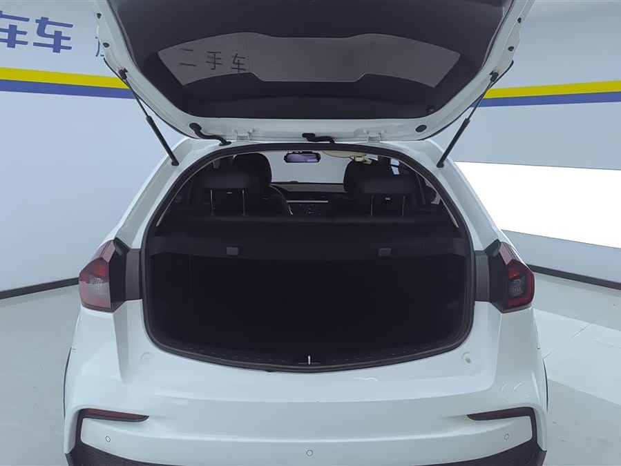 GEELY 2020 car image #5