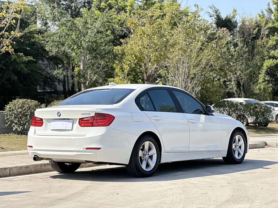 BMW 3 Series (Imported) 2012 immagine di auto #5