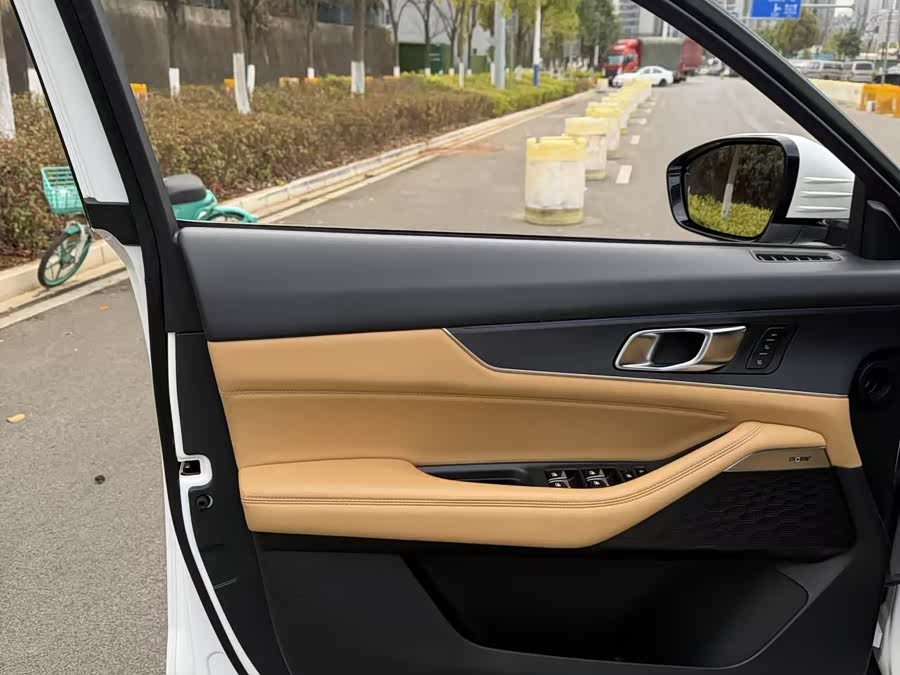 Changan UNI-K 2022 immagine di auto #5