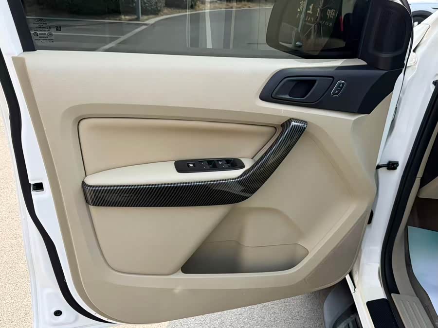 Ford Everest 2016 image de voiture #5