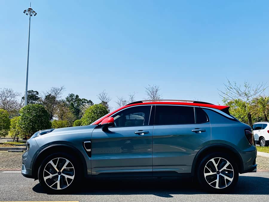 Lynk & Co 01 EM-P 2019 car image #5