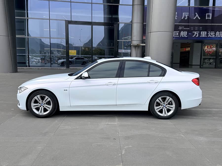 BMW 3 Series (Imported) 2012 immagine di auto #5