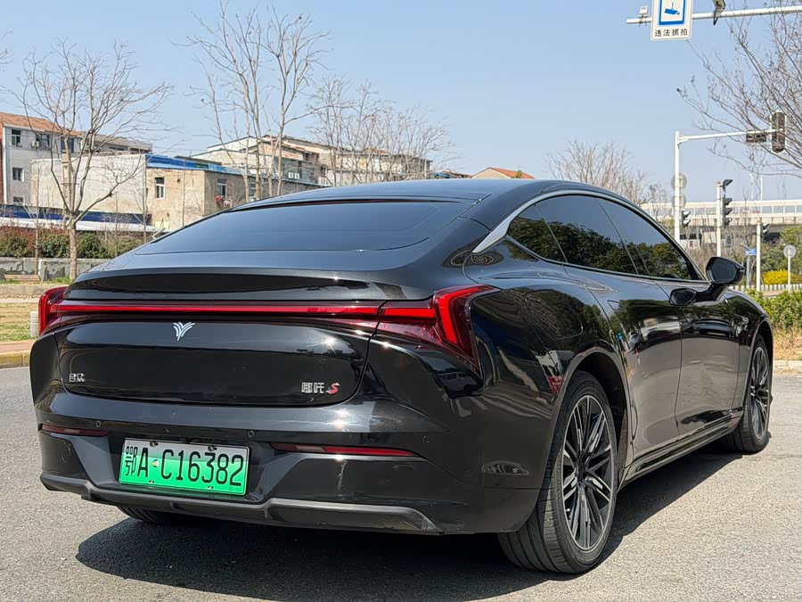 Neta S 2023 изображение автомобиля #5