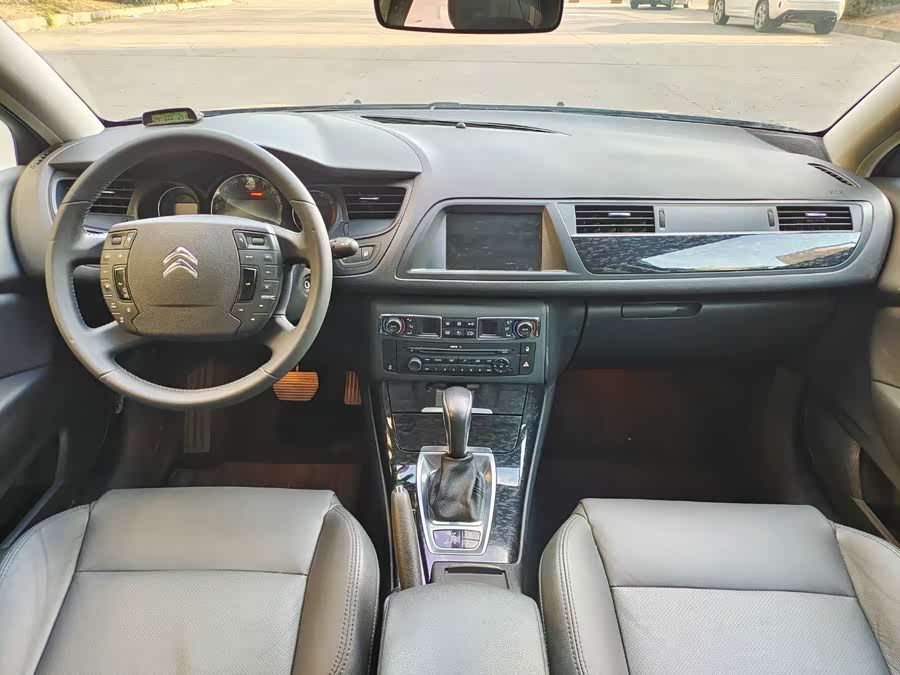 Citroen C5 2014 immagine di auto #5