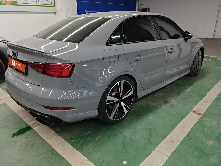 奥迪 奥迪RS 3 2018 汽车图片 #5