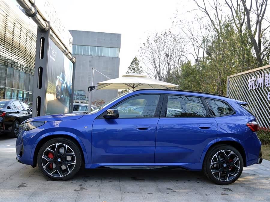 BMW X1 M35Li 2025 car image #5