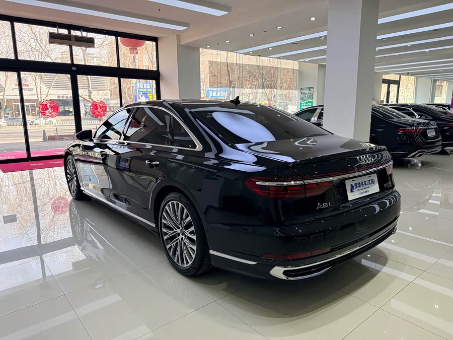 Audi A8 2024 imagen de coche #5