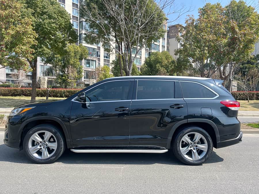 Toyota Highlander 2021 car image #5