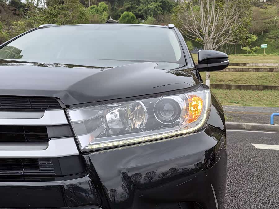 Toyota Highlander 2021 image de voiture #5