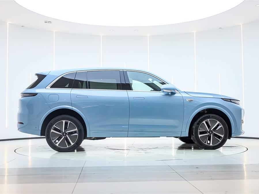 Li L7 2024 immagine di auto #5