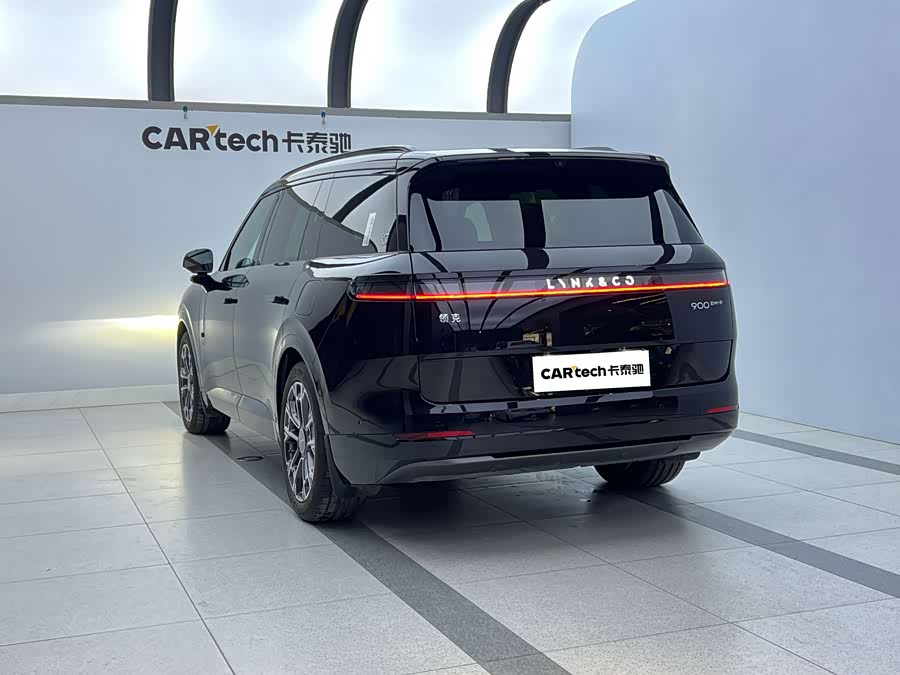 Lynk & Co 900 2025 car image #5