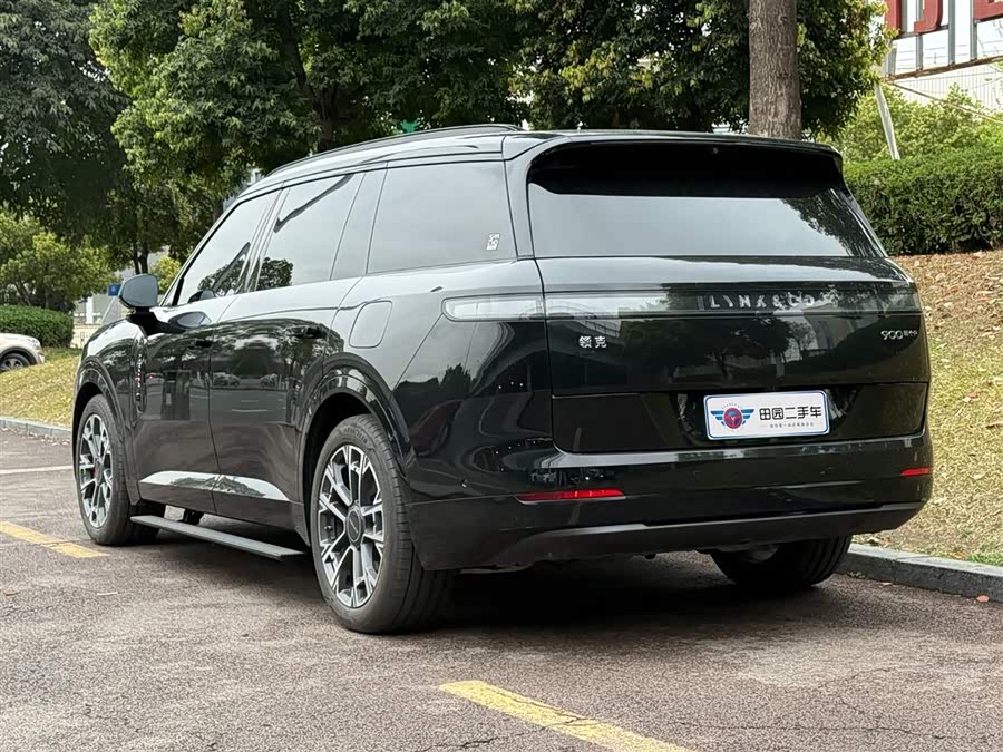 Lynk & Co 900 2025 car image #5