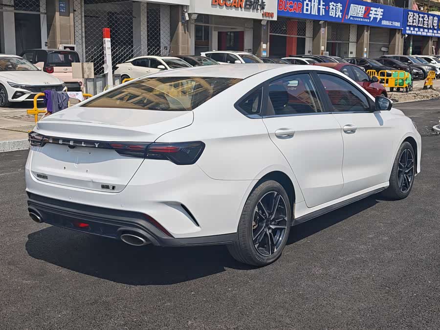 GEELY Binray 2022 immagine di auto #5