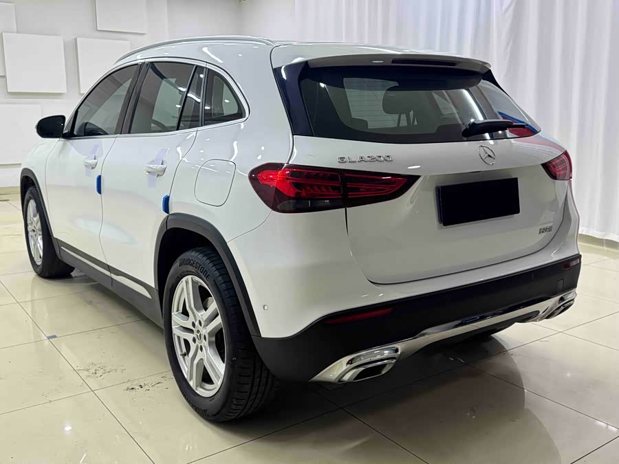 Mercedes-Benz GLA Class 2021 immagine di auto #5